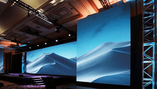 Hotel led display installation