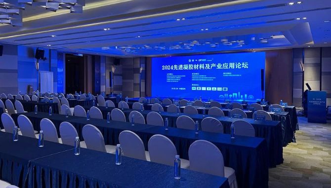 Meeting room led display installation